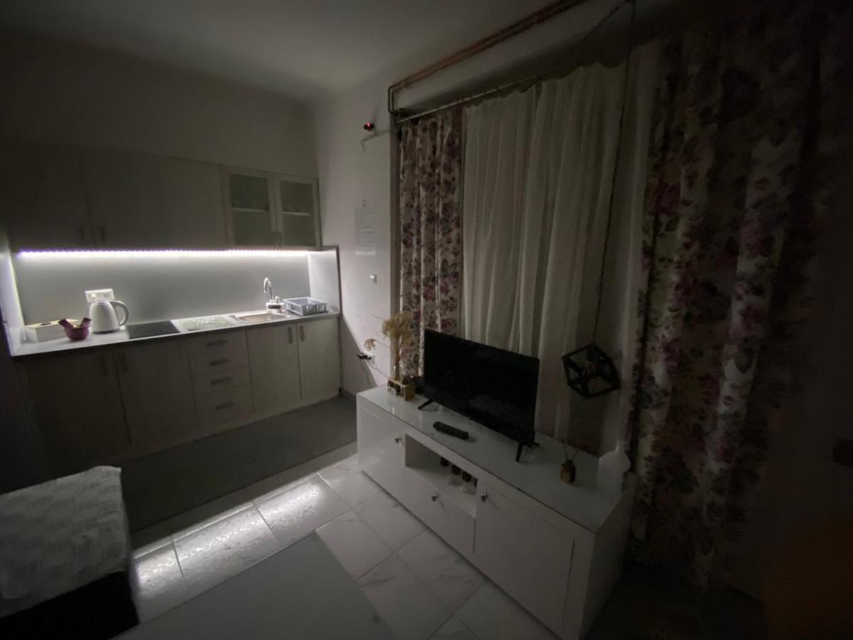 Deluxe Lägenhet Tuzla Exteriör bild